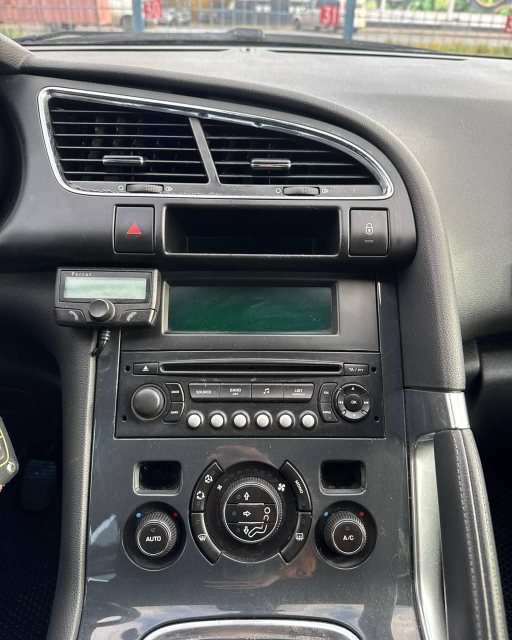 Peugeot 3008 I , 2009 г., механика, дизель  - фото 16
