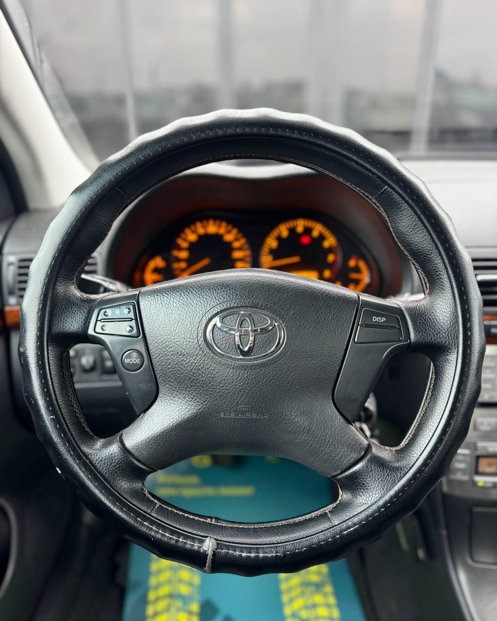 Toyota Avensis II (T250) · Рестайлинг , 2008 г., механика, бензин - фото 15