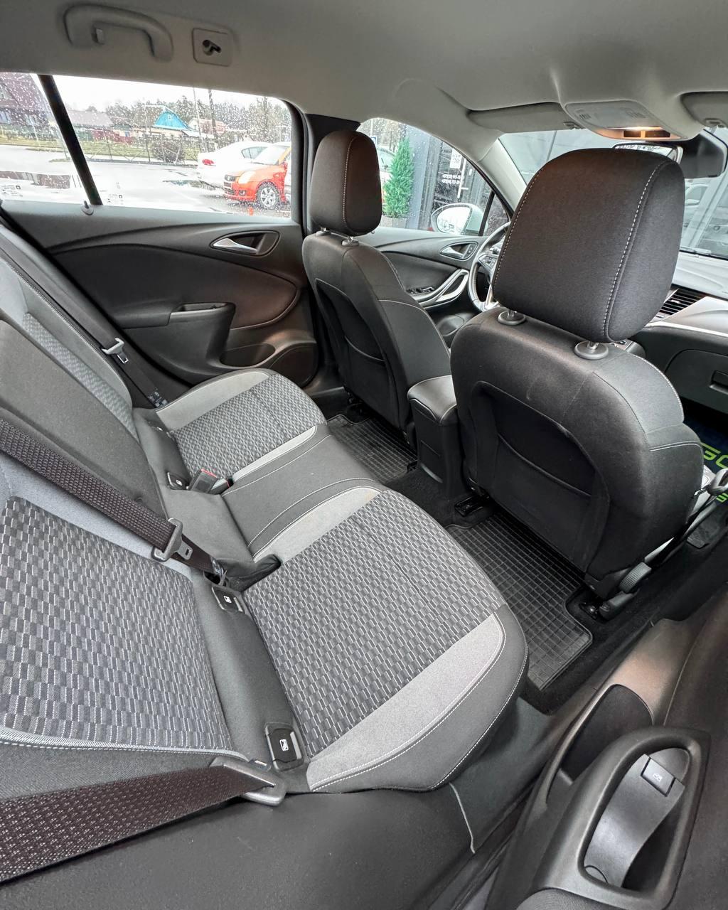 Opel Astra K · Рестайлинг , 2020 г., автомат, дизель - фото 12