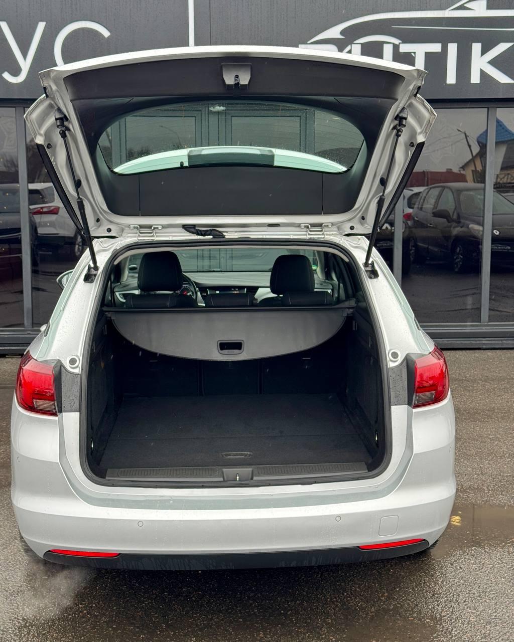 Opel Astra K · Рестайлинг , 2020 г., автомат, дизель - фото 14