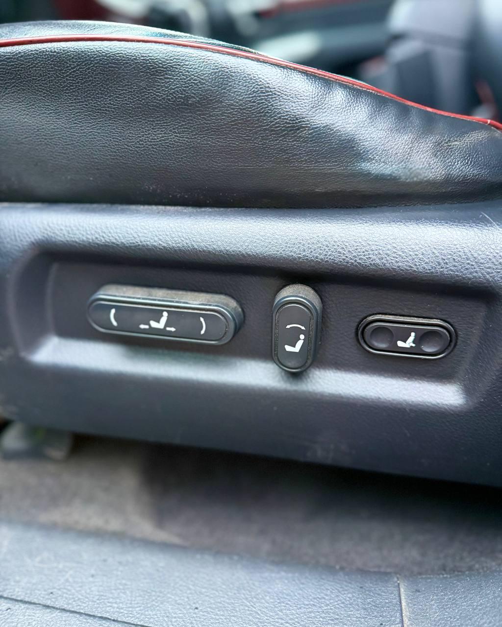 Hyundai Santa Fe , 2008 г., автомат, дизель - фото 16