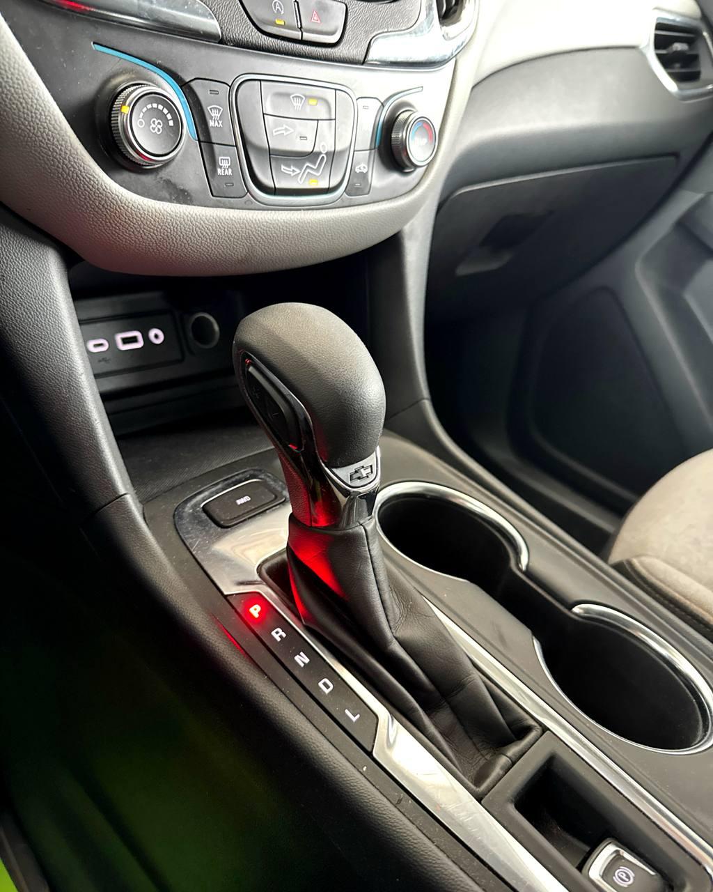 Chevrolet Equinox III · Рестайлинг , 2022 г., автомат, бензин  - фото 13