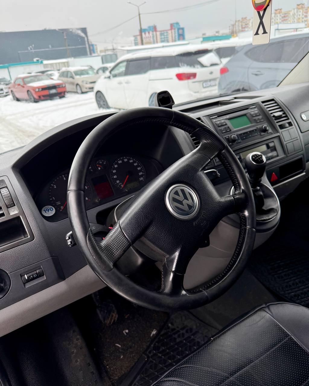 Volkswagen Transporter T5 , 2006 г., механика, дизель - фото 12