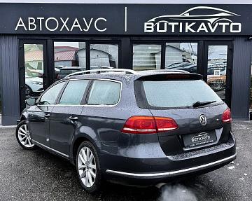 Volkswagen Passat B7 - фото 4