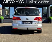 Volkswagen Touran I · 2-й рестайлинг , 2010 г., механика, дизель - фото 5