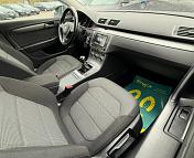 Volkswagen Passat B7 , 2014 г., механика, дизель - фото 12