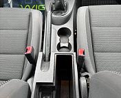 Volkswagen Touran I · 2-й рестайлинг , 2012 г., механика, дизель - фото 17