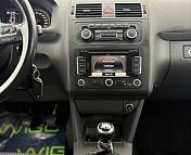 Volkswagen Touran I · 2-й рестайлинг , 2011 г., механика, дизель - фото 16