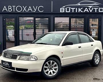 Audi A4 B5 - фото 3