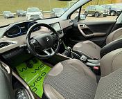 Peugeot 2008 I , 2014 г., механика, дизель - фото 9
