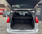 PEUGEOT 5008, 2009 г., механика, дизель - фото 12