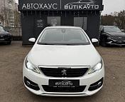 Peugeot 308 T9 · Рестайлинг , 2018 г., механика, дизель - фото 2
