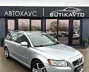 Volvo V50 I · 2-й рестайлинг , 2011 г., механика, дизель