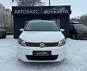 Volkswagen Touran I · 2-й рестайлинг , 2011 г., механика, дизель - фото 2