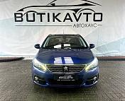 Peugeot 308 T9 · Рестайлинг , 2018 г., автомат, дизель - фото 2