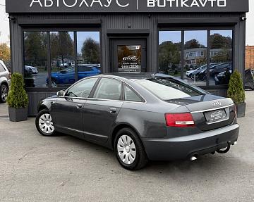 Audi A6 C6 - фото 5