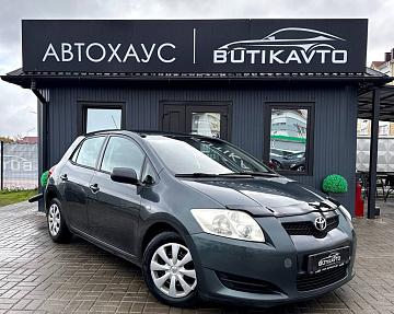 Toyota Auris I (E150)