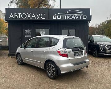 Honda Fit II · Рестайлинг - фото 4
