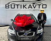 Volvo V50 I · 2-й рестайлинг , 2011 г., механика, дизель