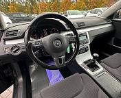 Volkswagen Passat B6 , 2010 г., механика, дизель - фото 9