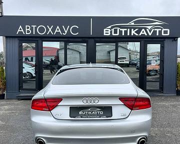Audi A7 4G - фото 5