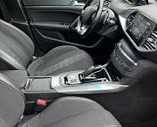 Peugeot 308 T9 · Рестайлинг , 2018 г., автомат, дизель - фото 13