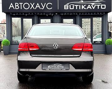 Volkswagen Passat B7 - фото 5