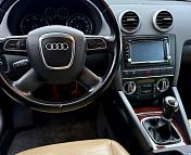 Audi A3 8P 8PA · 2-й рестайлинг , 2010 г., механика, дизель - фото 12