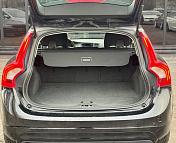 Volvo V60 I · Рестайлинг , 2014 г., робот, дизель - фото 12