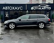 Volkswagen Passat B8 , 2017 г., робот, дизель - фото 4