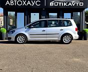 Volkswagen Touran I · 2-й рестайлинг , 2010 г., механика, дизель - фото 7