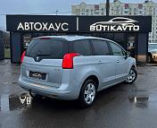 Peugeot 5008 I , 2012 г., механика, дизель - фото 6