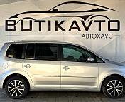 Volkswagen Touran I · 2-й рестайлинг , 2011 г., механика, дизель - фото 8