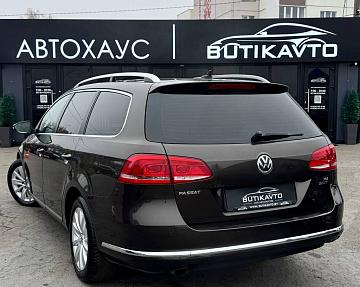 Volkswagen Passat B7 - фото 5