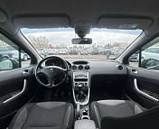 Peugeot 308 T7 · Рестайлинг , 2011 г., механика, дизель - фото 9