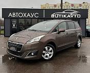 Peugeot 5008 I · Рестайлинг , 2014 г., механика, дизель - фото 3