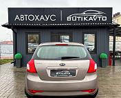Kia Cee'd I · Рестайлинг , 2012 г., механика, бензин - фото 6