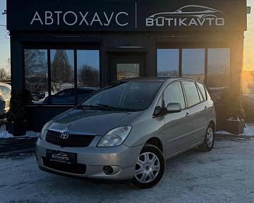 Toyota Corolla Verso I (E120) - фото 3