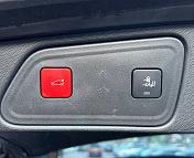 Peugeot 3008 II · Рестайлинг , 2022 г., автомат, дизель - фото 18