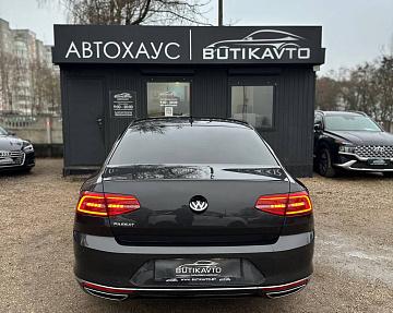 Volkswagen Passat B8 - фото 5