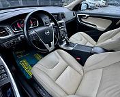 Volvo V60 I · Рестайлинг , 2013 г., робот, дизель - фото 10