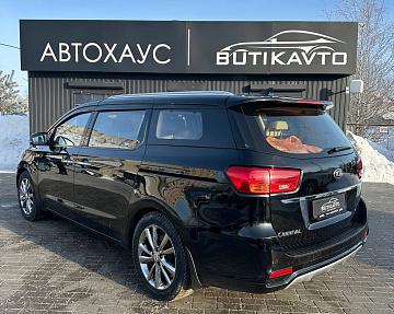 Kia Carnival III - фото 4