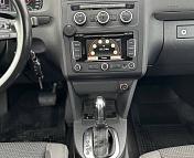 Volkswagen Touran I · 2-й рестайлинг , 2014 г., робот, дизель - фото 10