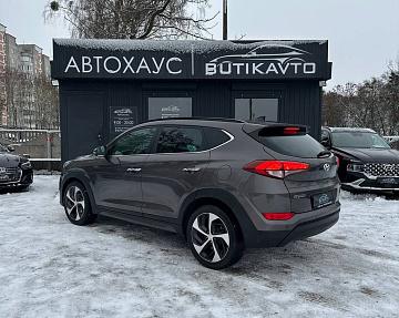 Hyundai Tucson III - фото 4