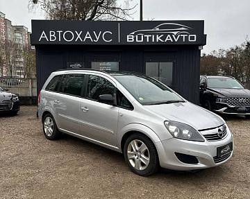 Opel Zafira B · Рестайлинг