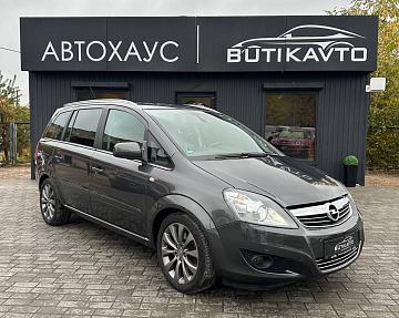 Opel Zafira B · Рестайлинг