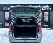 Opel Zafira B · Рестайлинг , 2011 г., механика, дизель - фото 12