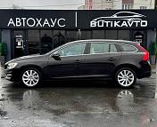 Volvo V60 I · Рестайлинг , 2013 г., робот, дизель - фото 4