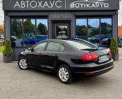 Volkswagen Jetta VI , 2013 г., автомат, бензин - фото 5
