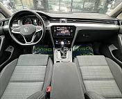 Volkswagen Passat B8 · Рестайлинг , 2021 г., робот, бензин - фото 7